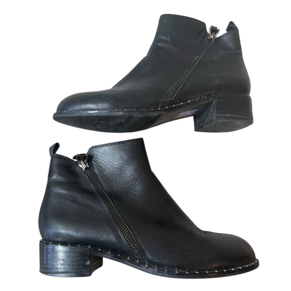 Sendra studded size 7 EUC near new Black Ankle Booties with Zipper